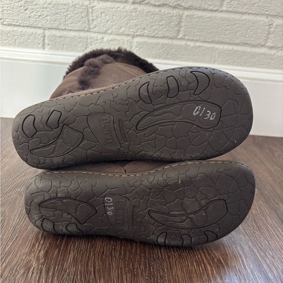 Born Shearling Boots/SIZE 10 - Picture 2 of 7